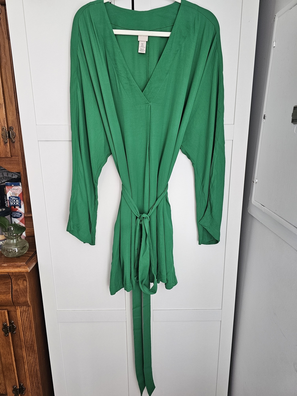H&M Kelly Green Short Kaftan Dress with Waist Belt – Size L
